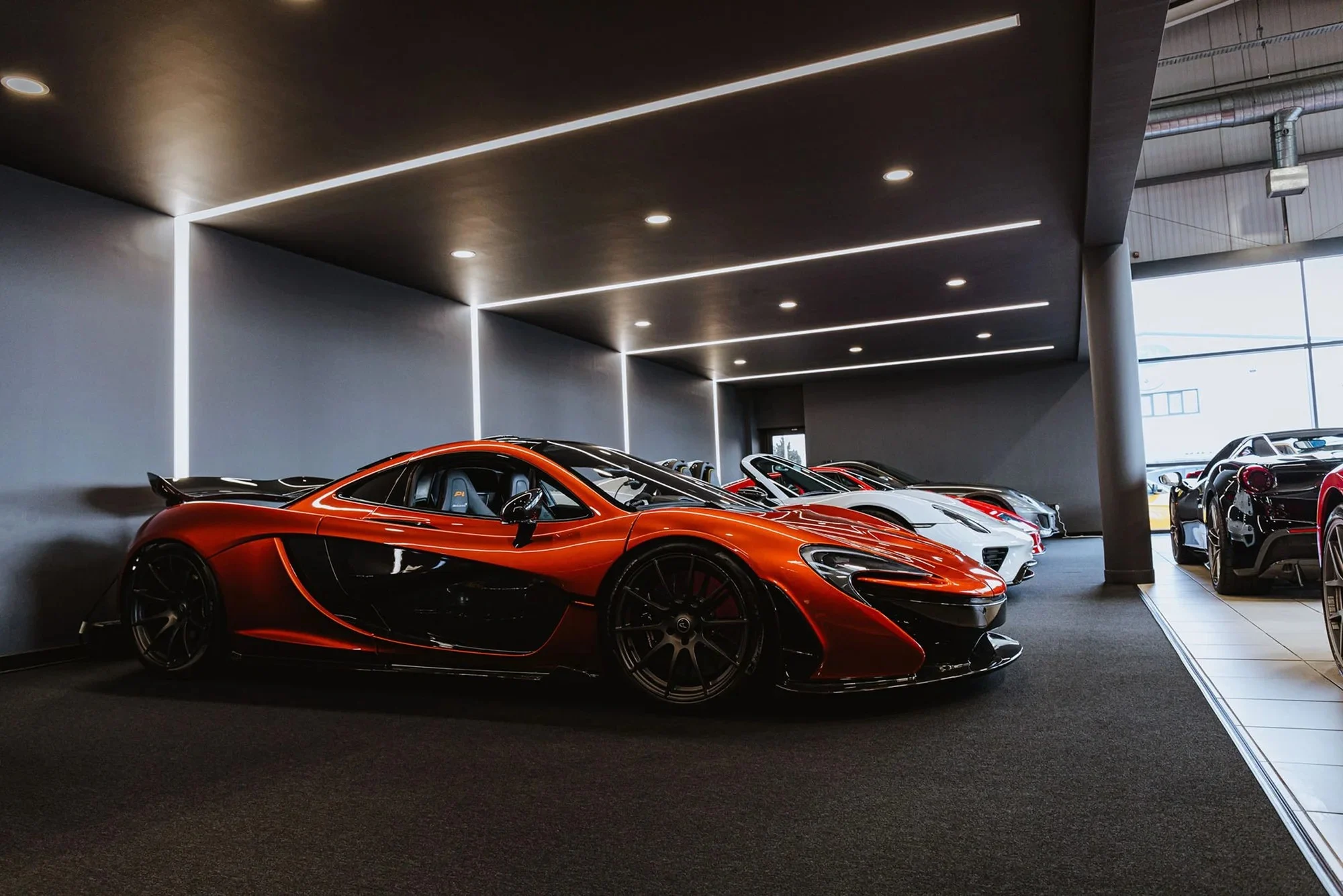 Automotive presentation by AMARI Supercars.