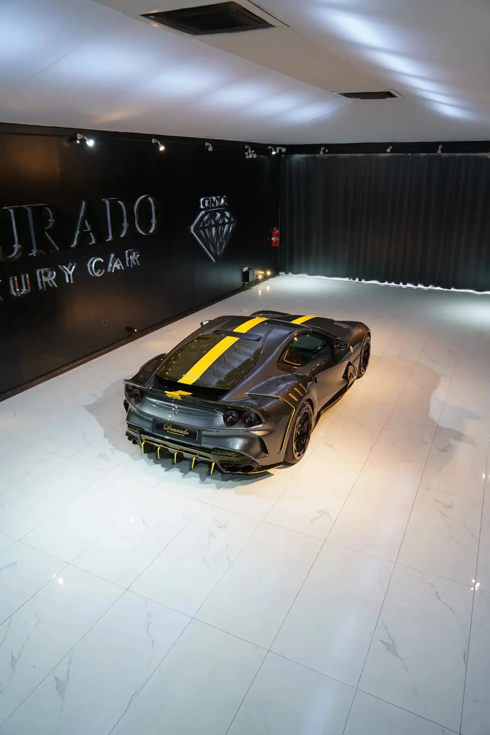 Automotive presentation by Dourado Luxury Car.