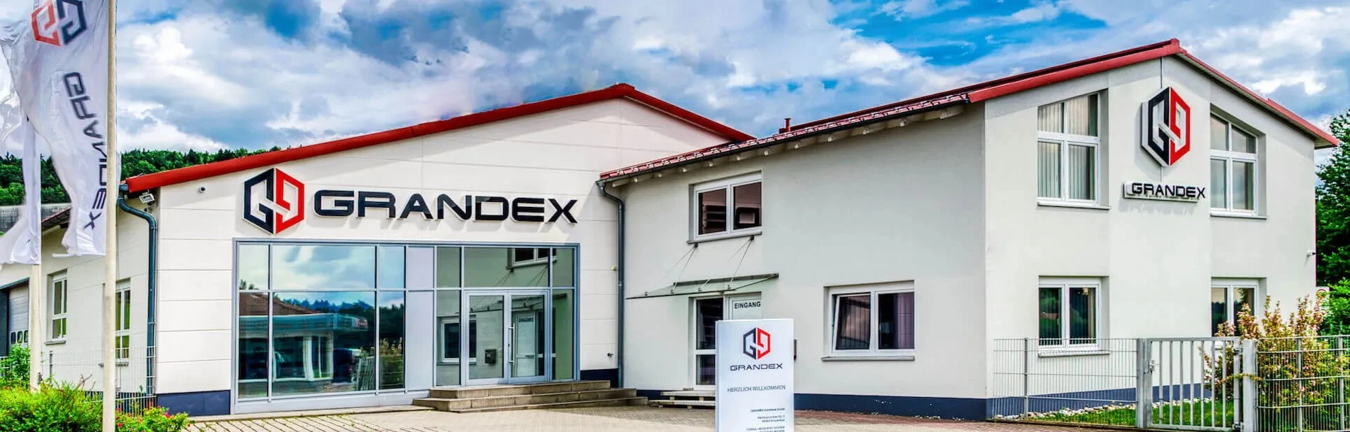 Automotive presentation by GRANDEX.