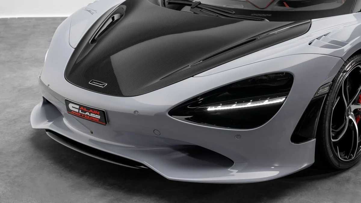 McLaren 750S Spider, 8/10