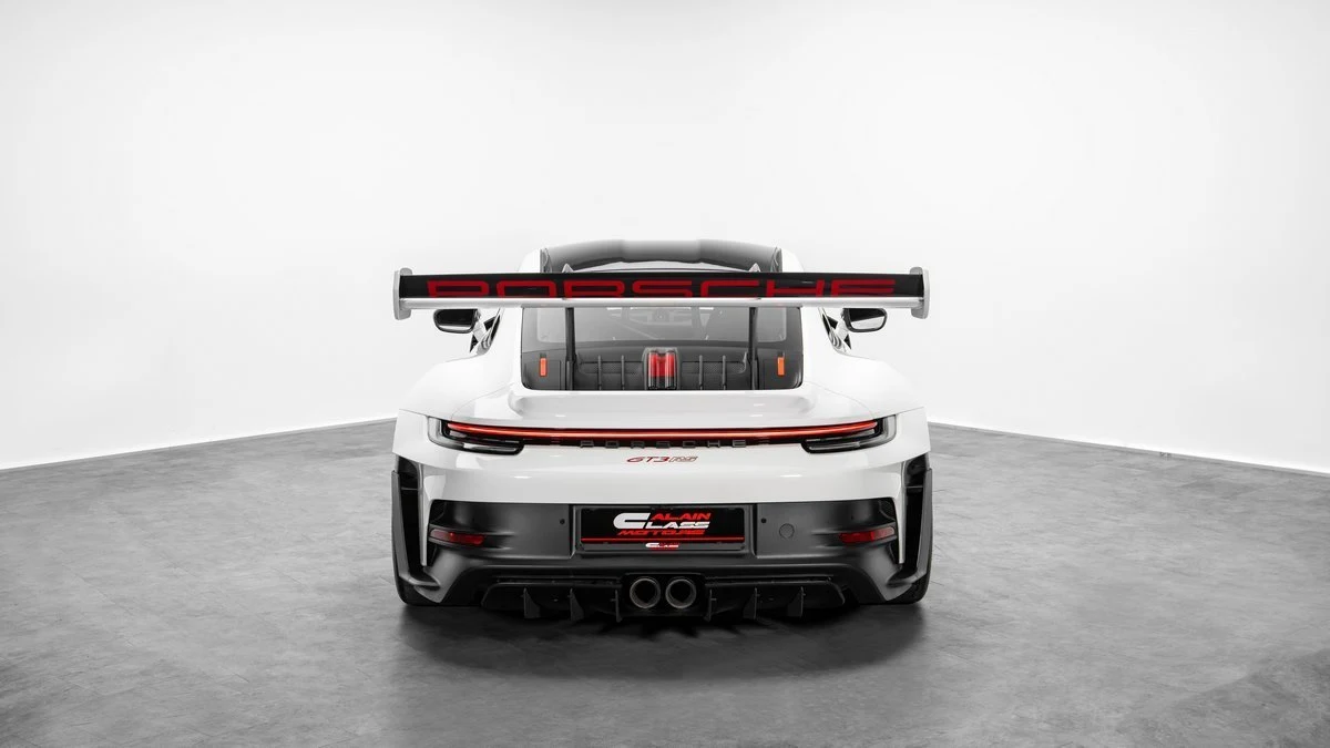 Porsche 911 GT3 RS, 4/10