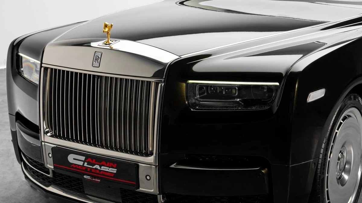Rolls-Royce Phantom EWB, 7/10