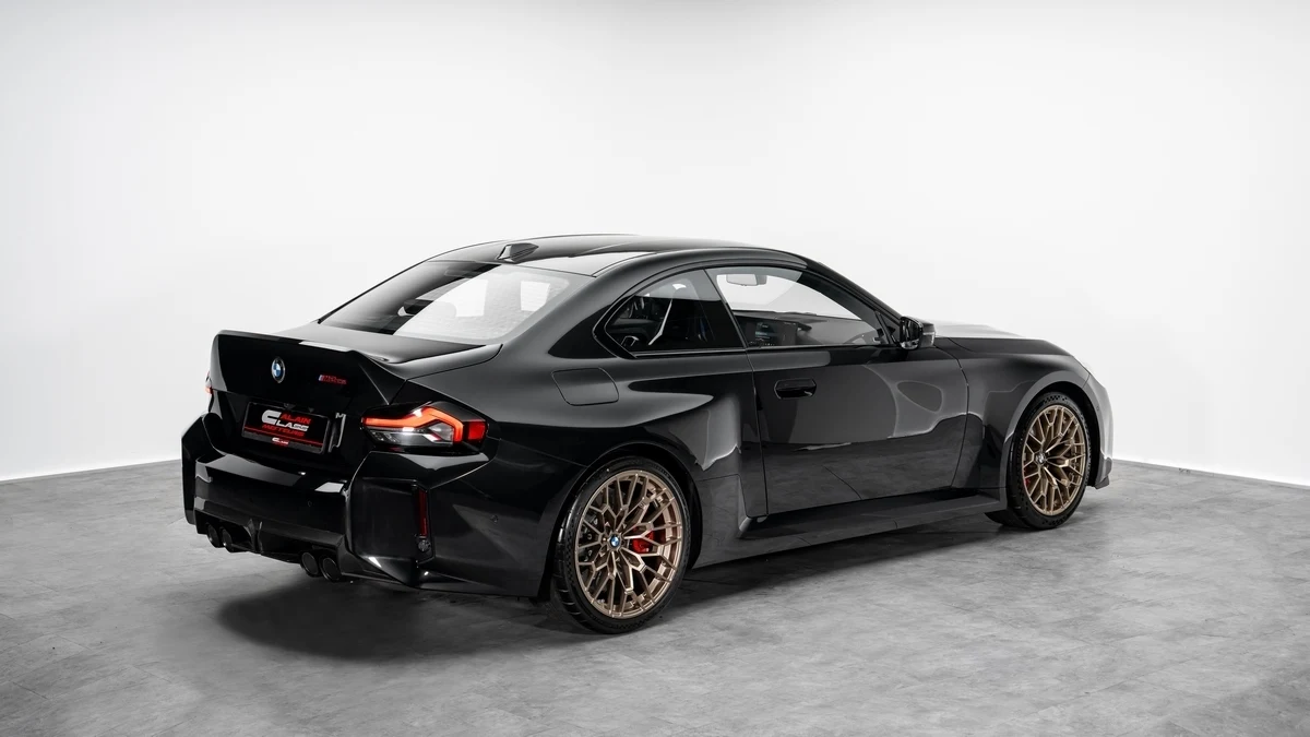 BMW M2 CS, 3/10