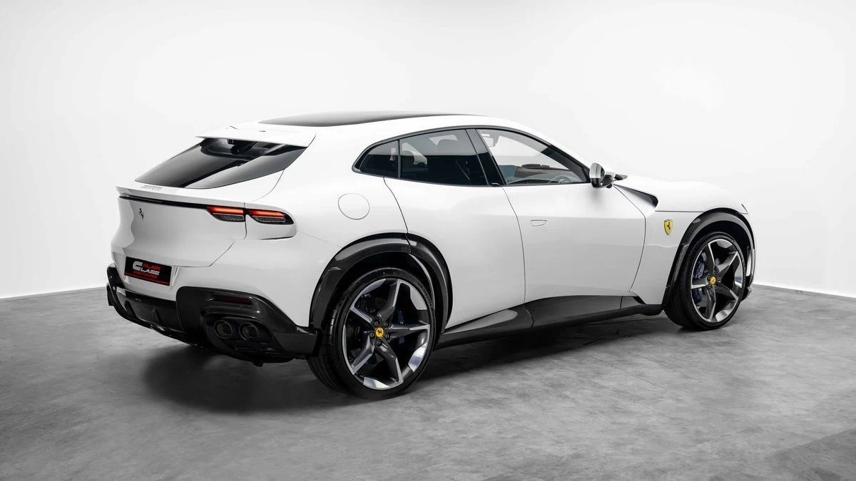 Ferrari Purosangue, 3/10