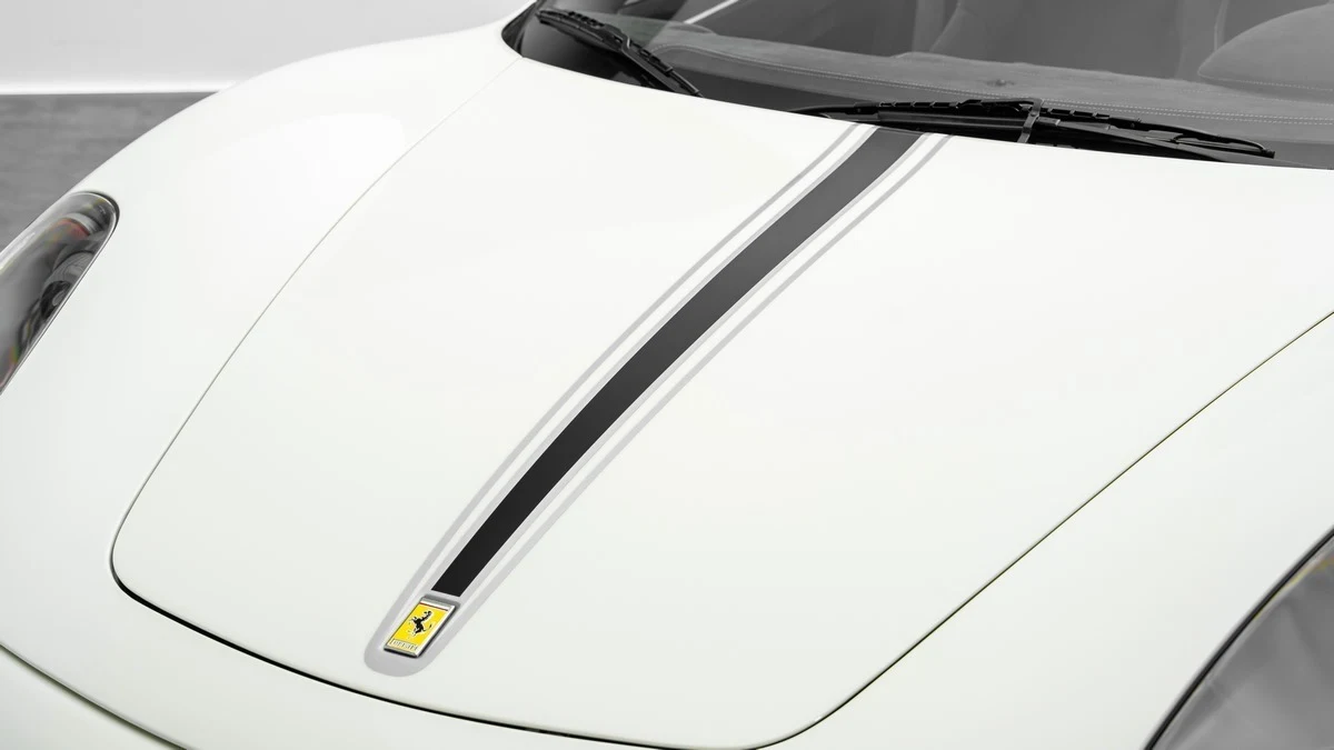 Ferrari Scuderia Spider 16M, 9/10