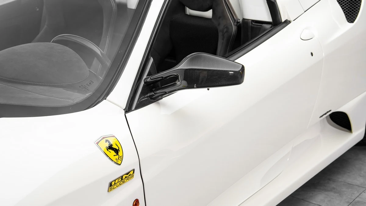 Ferrari Scuderia Spider 16M, 10/10