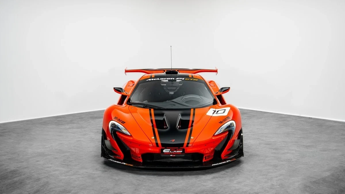 McLaren P1 GTR, 2/10
