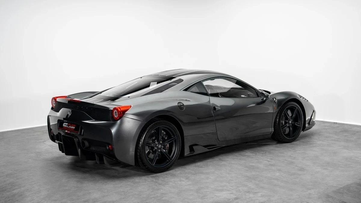 Ferrari 458 Speciale, 3/10