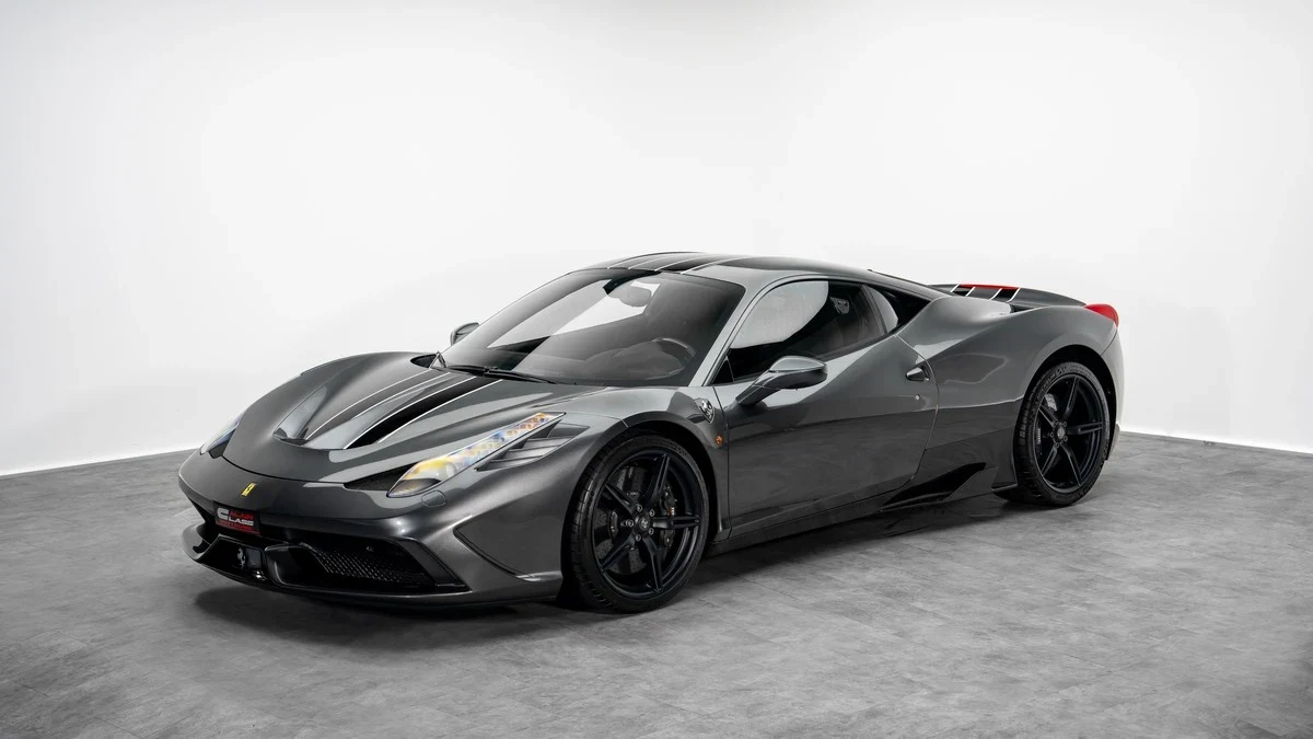 Ferrari 458 Speciale, 6/10