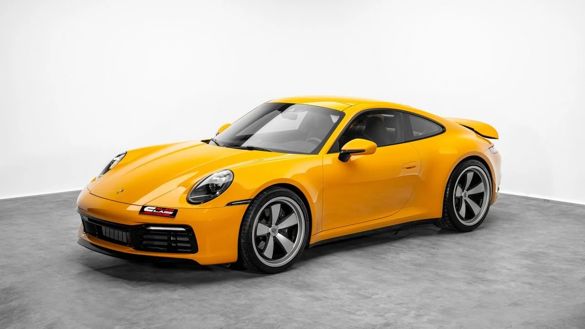 Porsche 911 Carrera T (992), 6/10