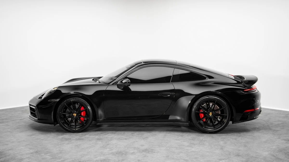 Porsche 911 Carrera S (992), 5/10
