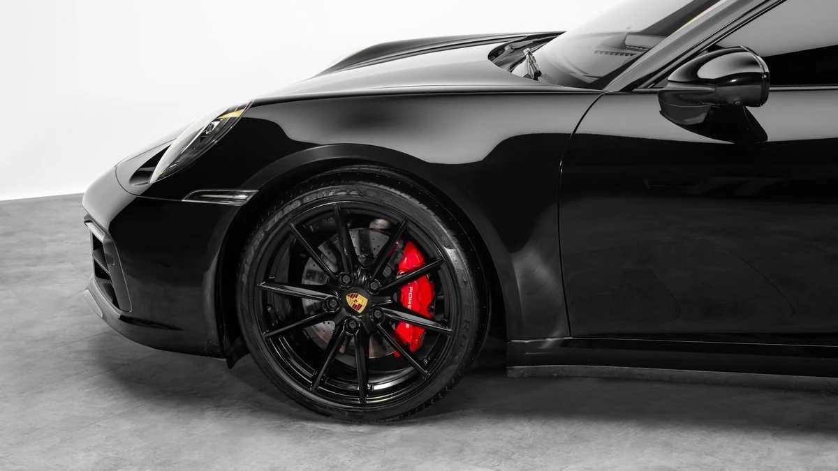Porsche 911 Carrera S (992), 8/10