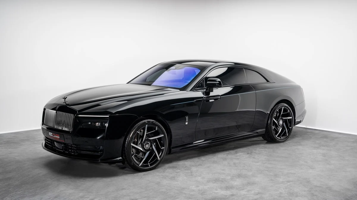 Rolls-Royce Spectre Black Badge, 6/10