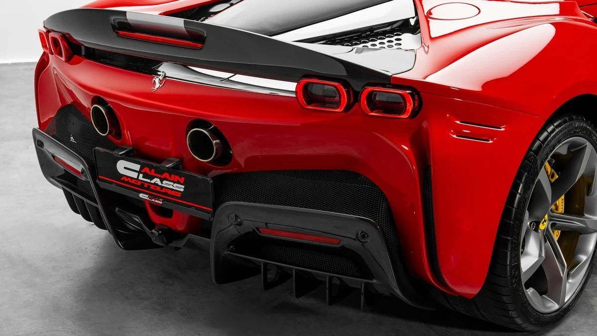 Ferrari SF90 Spider Assetto Fiorano, 10/10