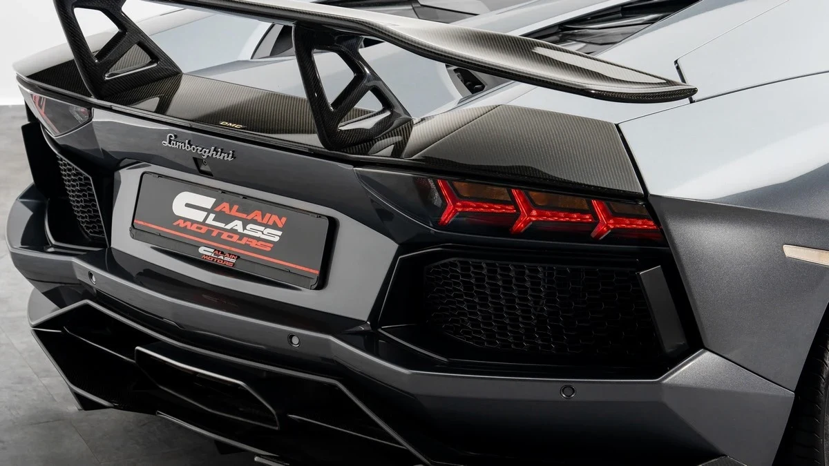 Lamborghini Aventador Roadster DMC, 8/10