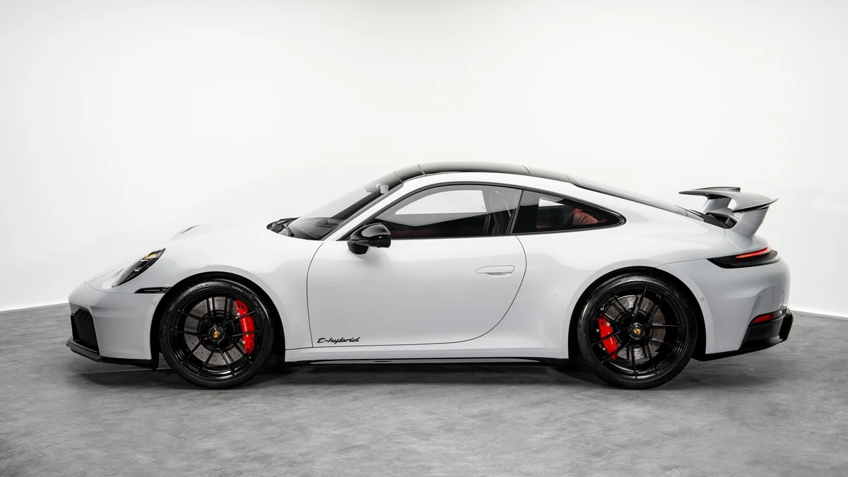 Porsche 911 Carrera GTS (992.2), 5/10