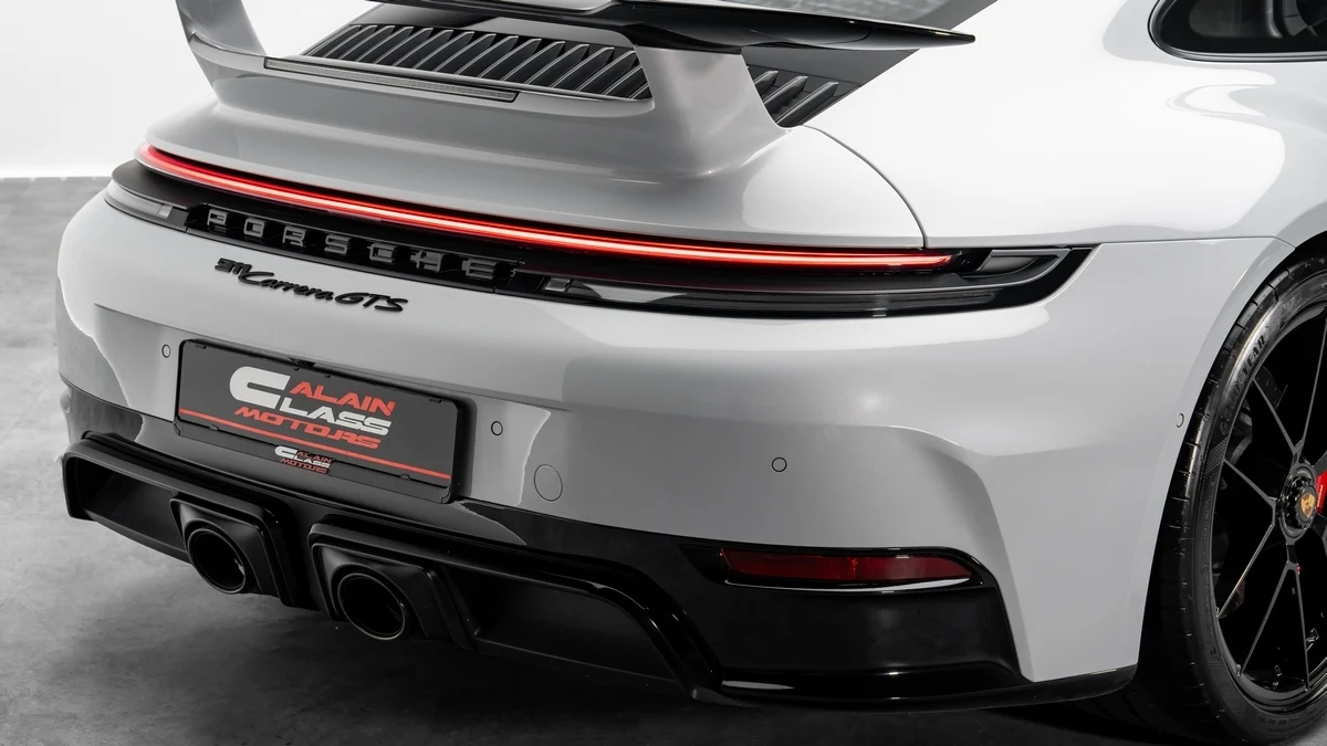 Porsche 911 Carrera GTS (992.2), 9/10