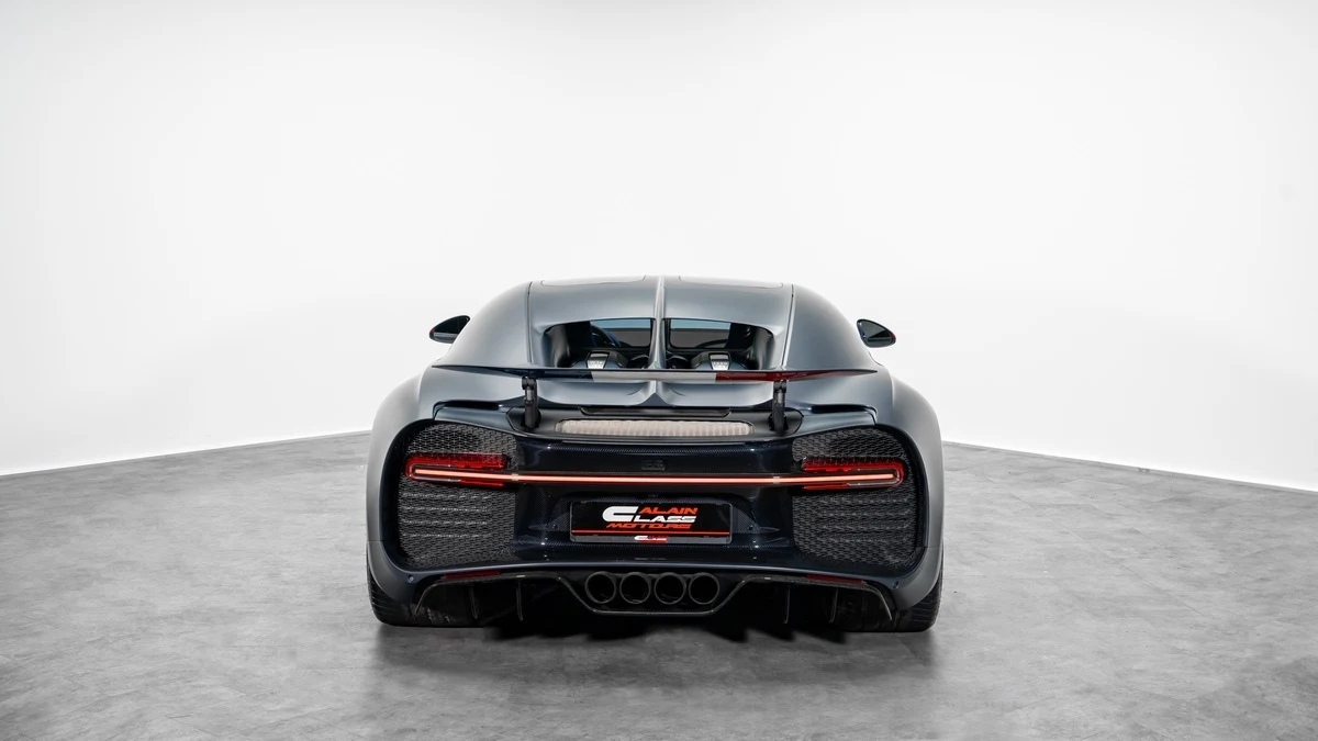 Bugatti Chiron Sport 110 Ans, 4/10