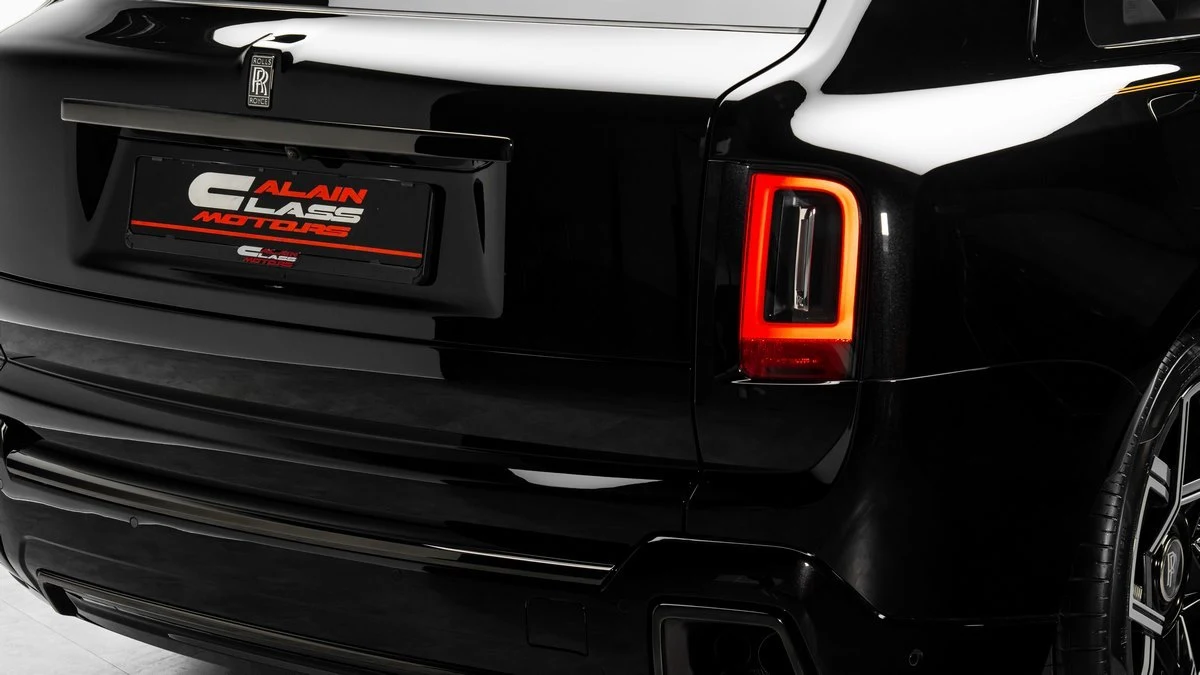 Rolls-Royce Cullinan Black Badge, 10/10