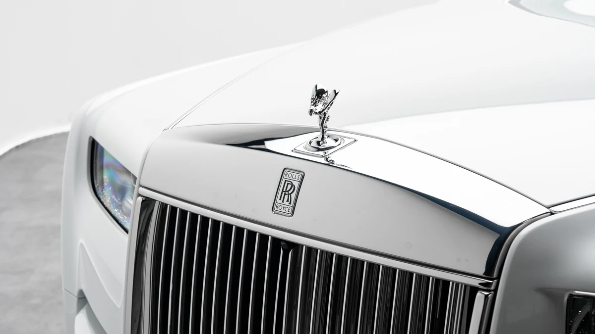 Rolls-Royce Phantom EWB, 8/10