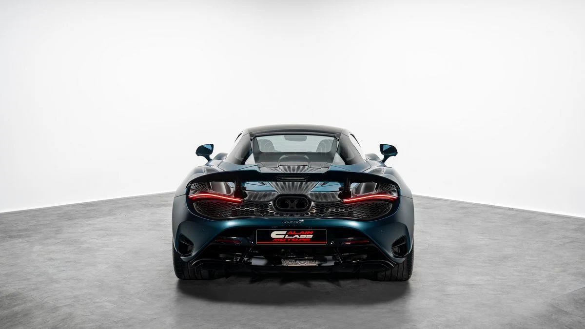 McLaren 750S Spider, 4/10