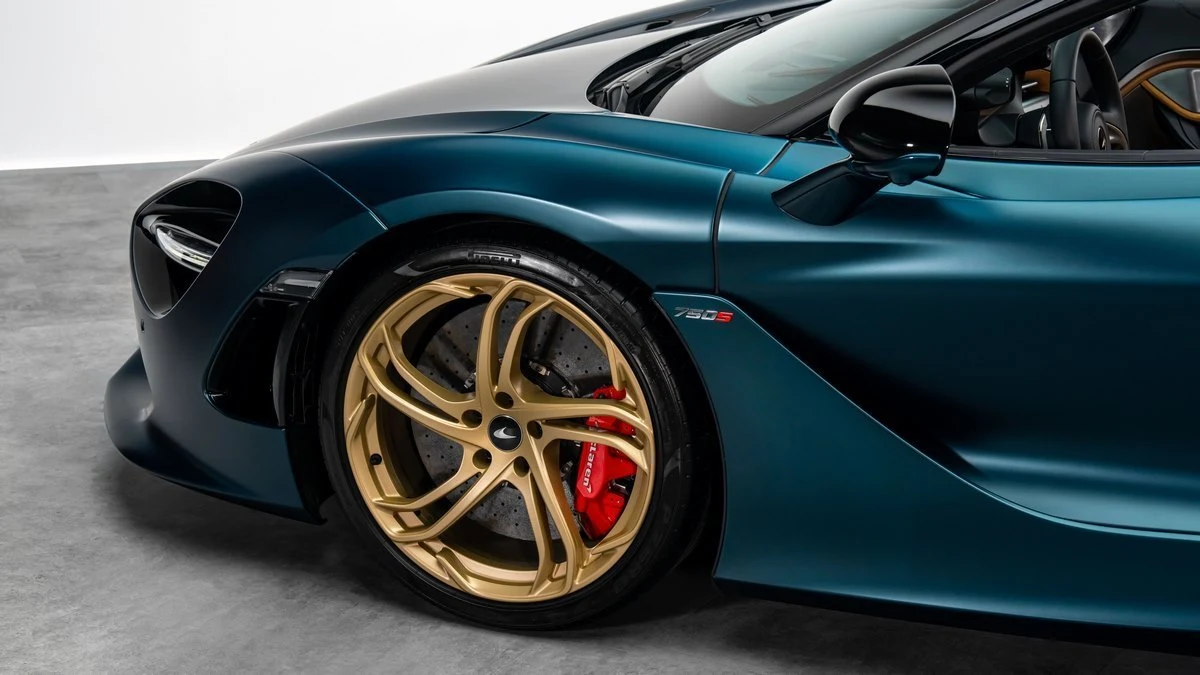 McLaren 750S Spider, 9/10