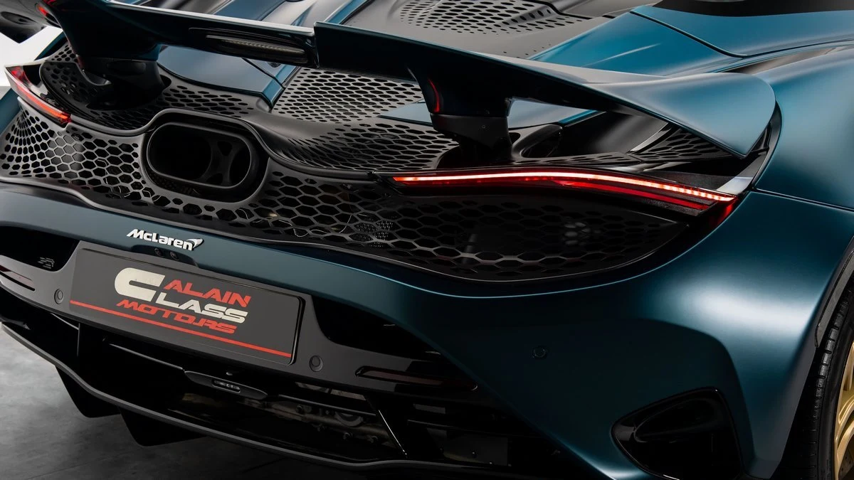McLaren 750S Spider, 10/10