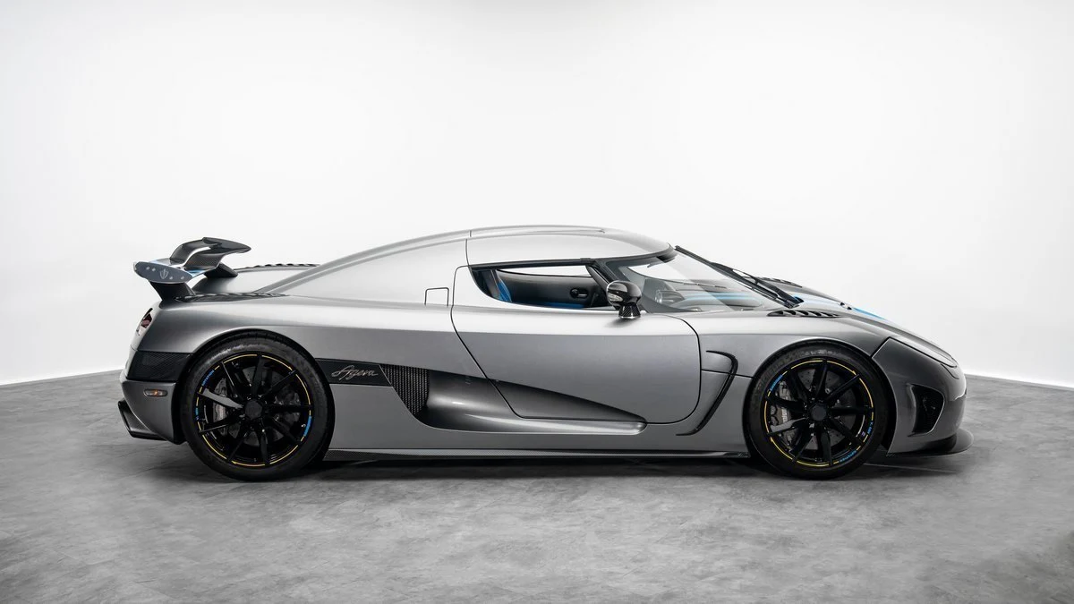 Koenigsegg Agera, 2/10