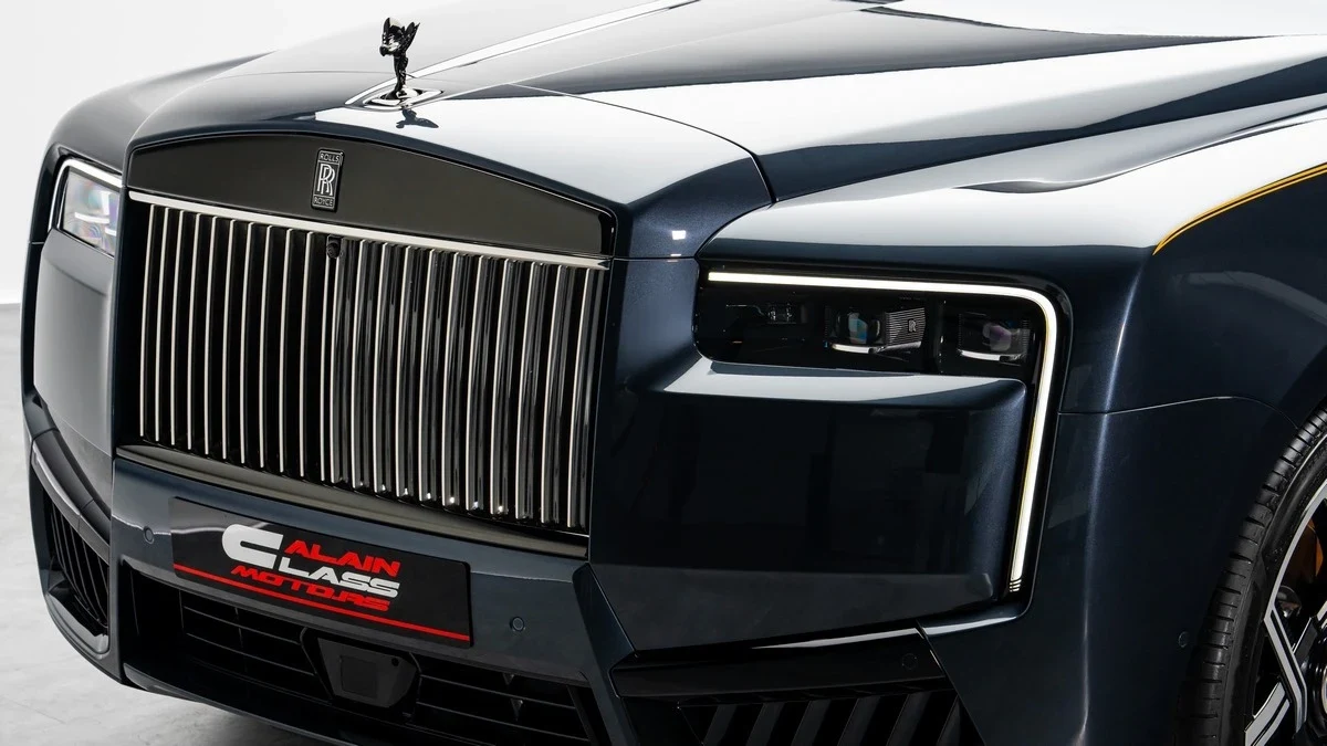 Rolls-Royce Cullinan Black Badge, 7/10