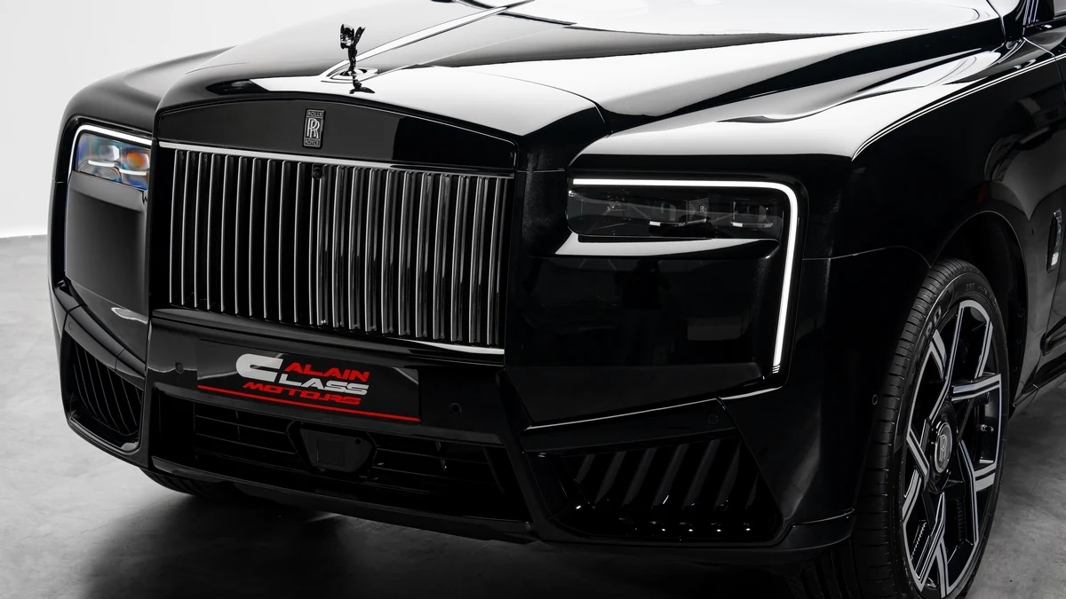 Rolls-Royce Cullinan Black Badge, 7/10
