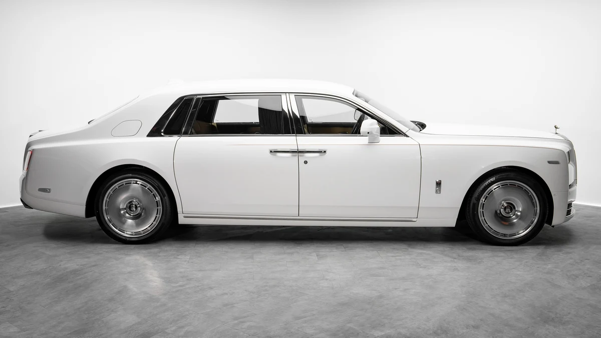 Rolls-Royce Phantom EWB, 2/10