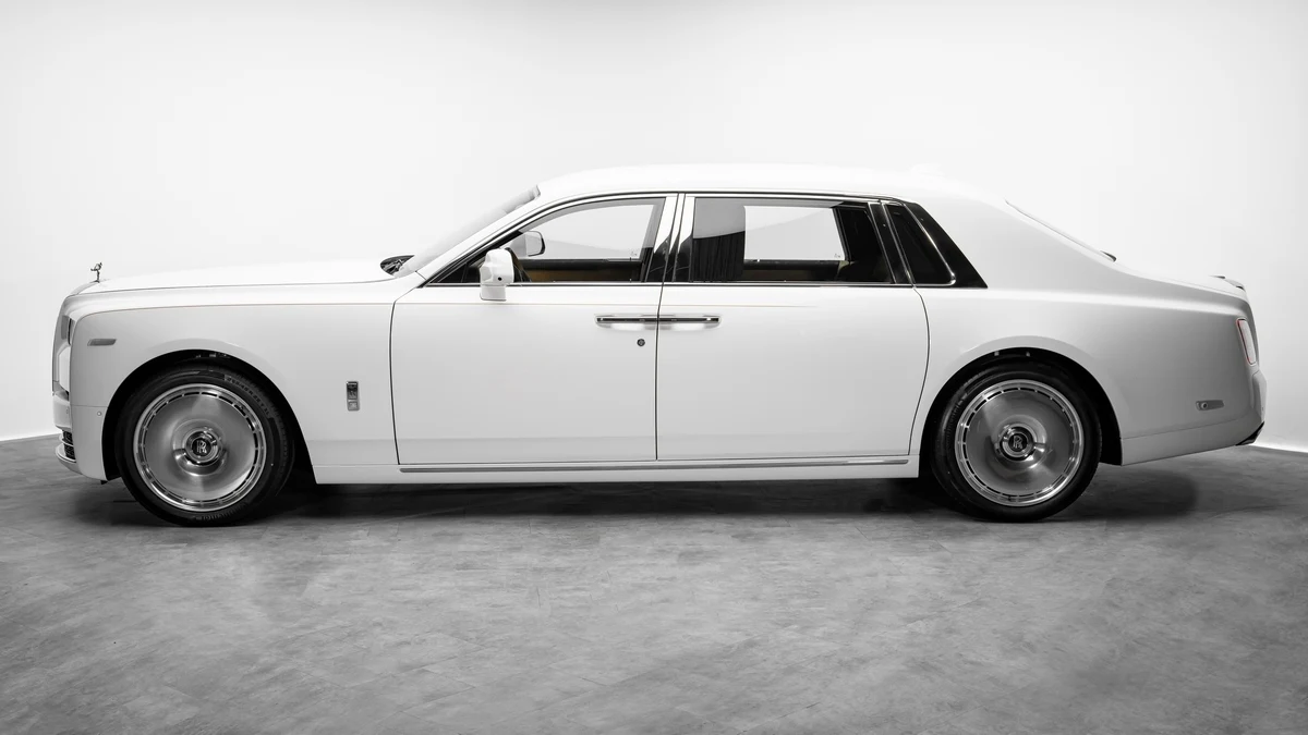 Rolls-Royce Phantom EWB, 5/10