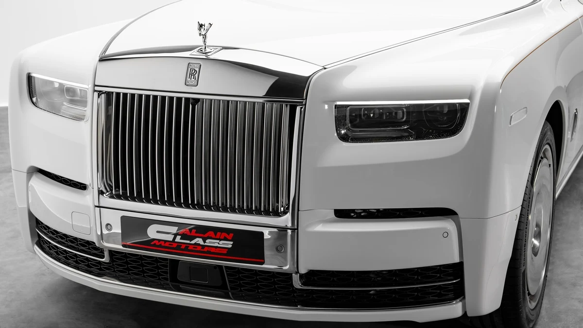 Rolls-Royce Phantom EWB, 7/10