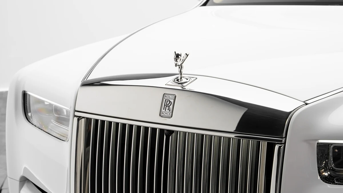 Rolls-Royce Phantom EWB, 8/10