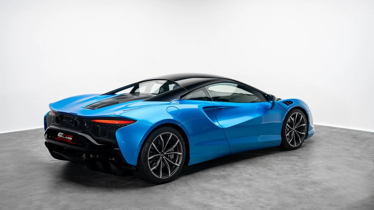 McLaren Artura, 5/10