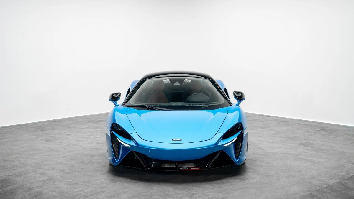 McLaren Artura, 7/10