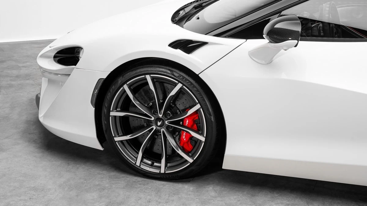 McLaren Artura, 10/10