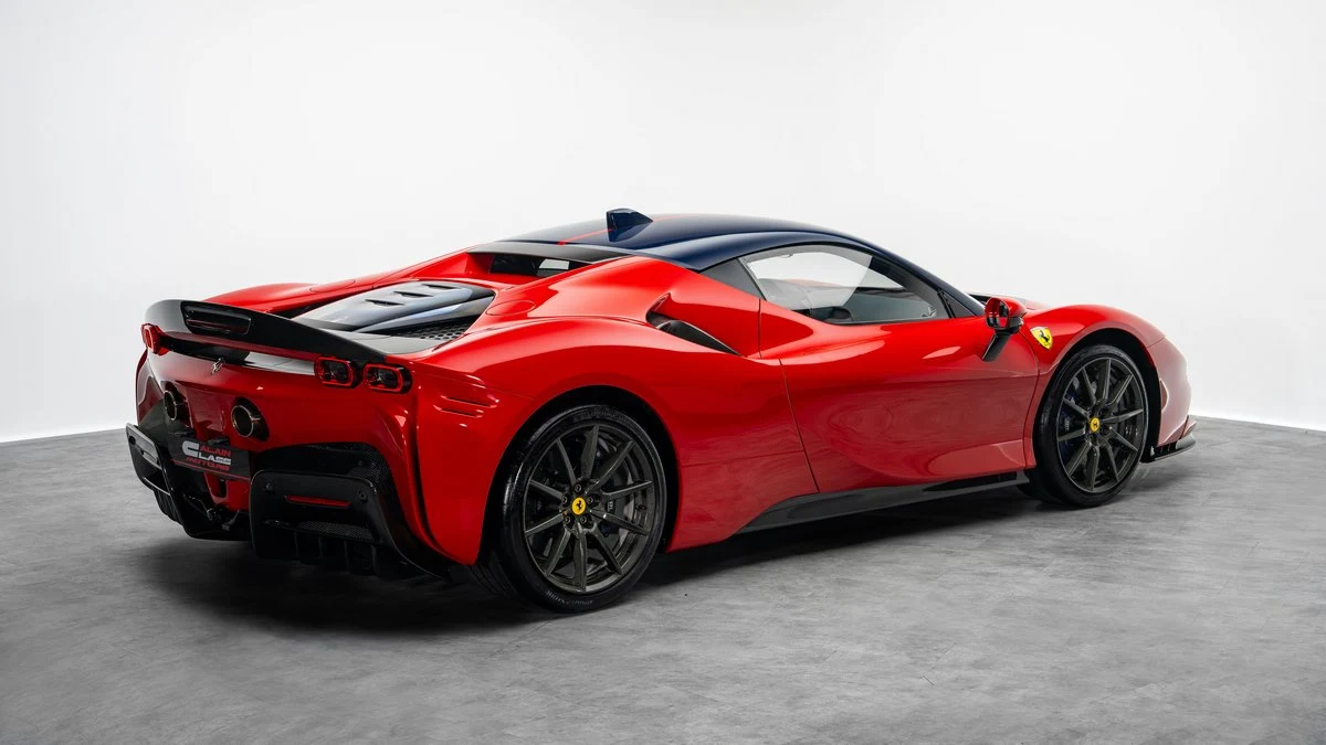 Ferrari SF90 Stradale Tailor Made Ispirazioni, 4/10