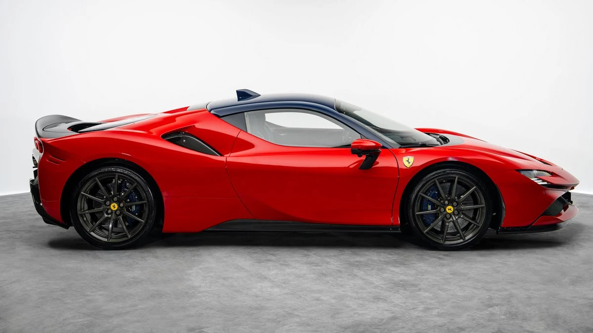 Ferrari SF90 Stradale Tailor Made Ispirazioni, 5/10