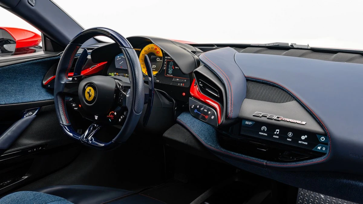 Ferrari SF90 Stradale Tailor Made Ispirazioni, 9/10