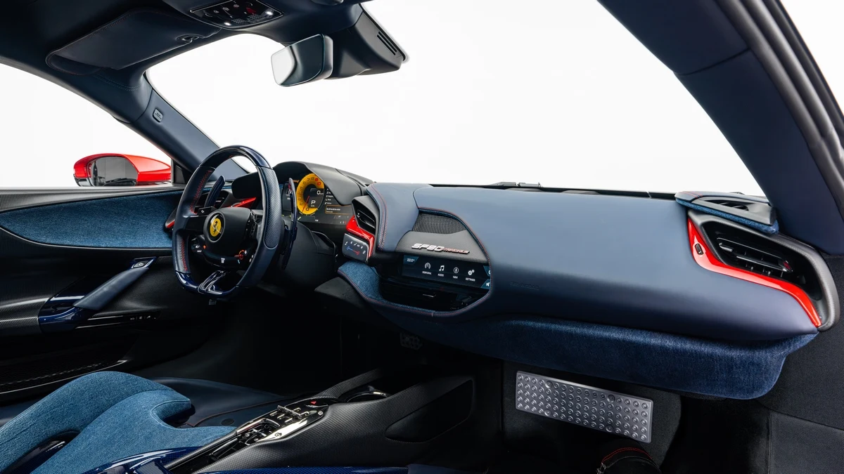 Ferrari SF90 Stradale Tailor Made Ispirazioni, 10/10