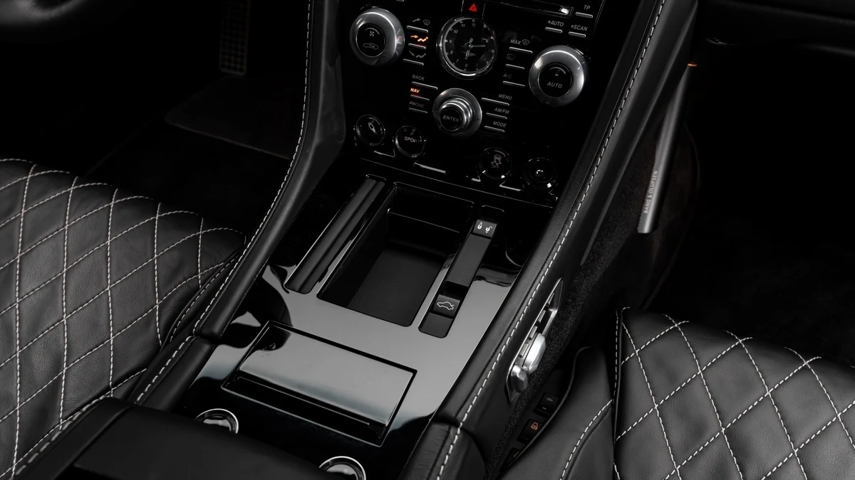 Aston Martin DBS Ultimate, 10/10