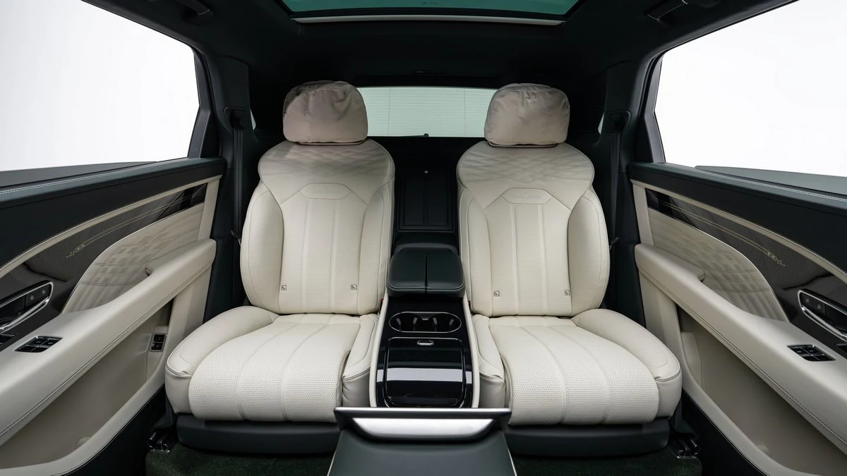 2023 Mansory Bentayga EWB, 8/10