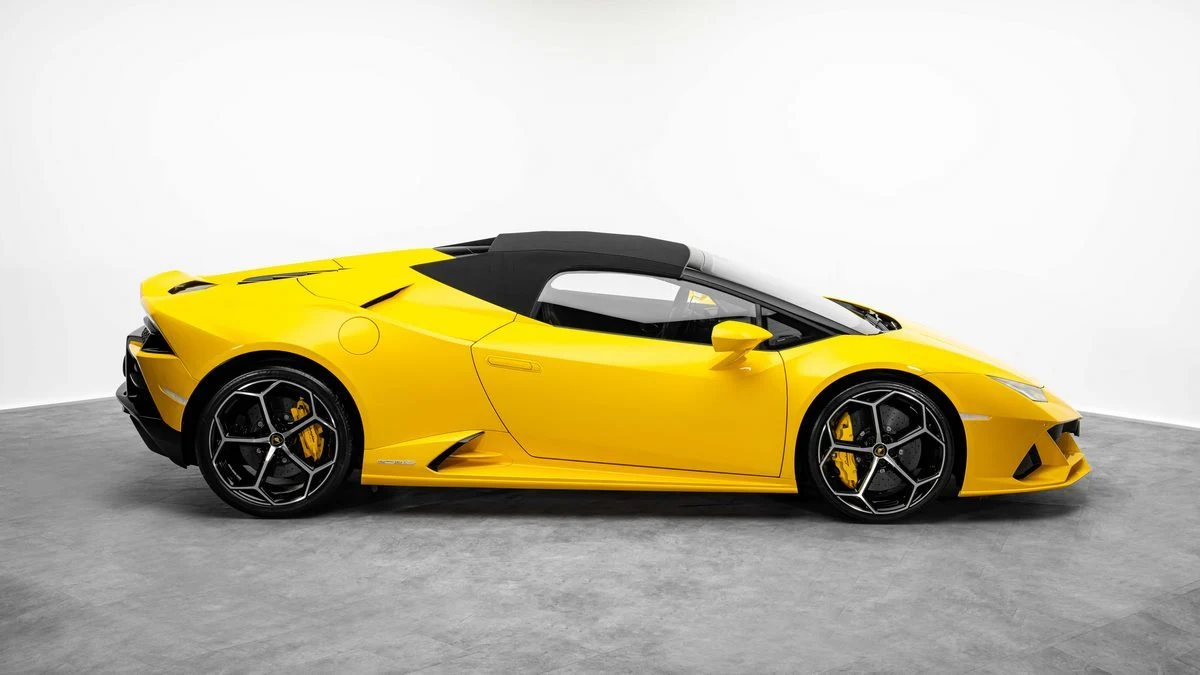 Lamborghini Huracán EVO Spyder, 2/10