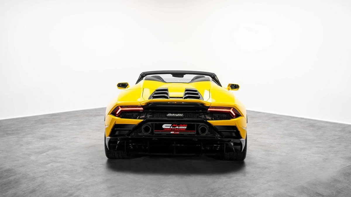 Lamborghini Huracán EVO Spyder, 4/10