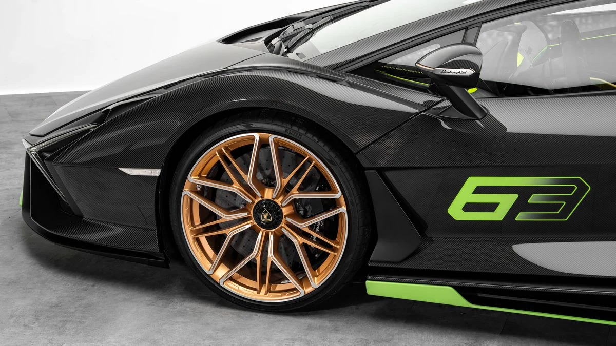 Lamborghini Sián, 10/10