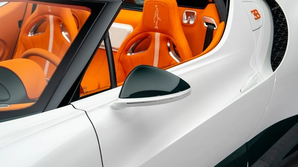 2025 Bugatti W16 Mistral interior, door panel, Orange