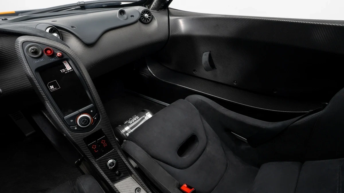 2015 McLaren P1 GTR interior, Black