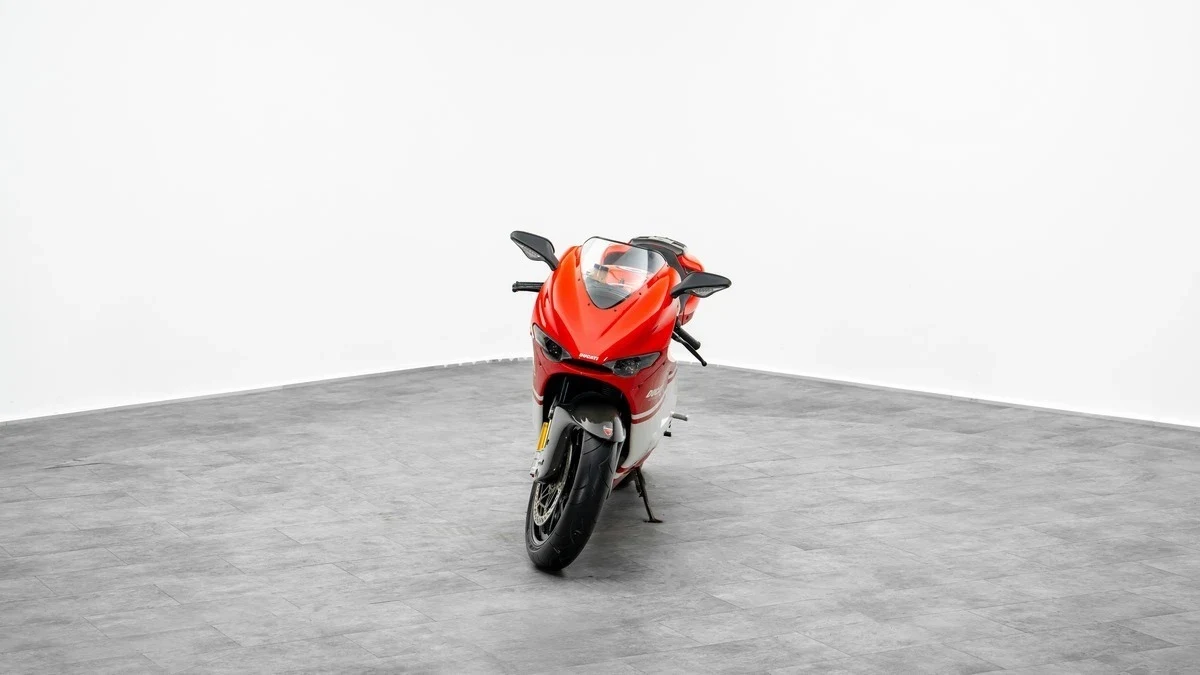 2008 Ducati Desmosedici RR for sale, exterior, Red and White