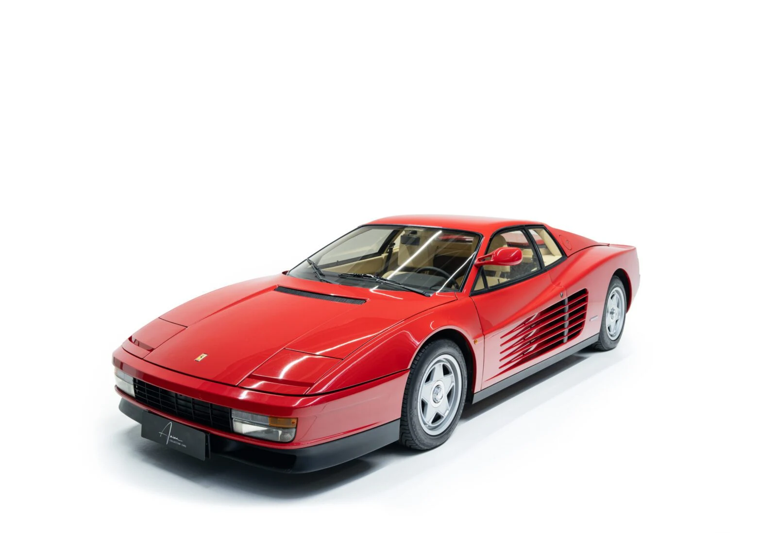 Red Ferrari Testarossa Monospecchio, full front three-quarter view